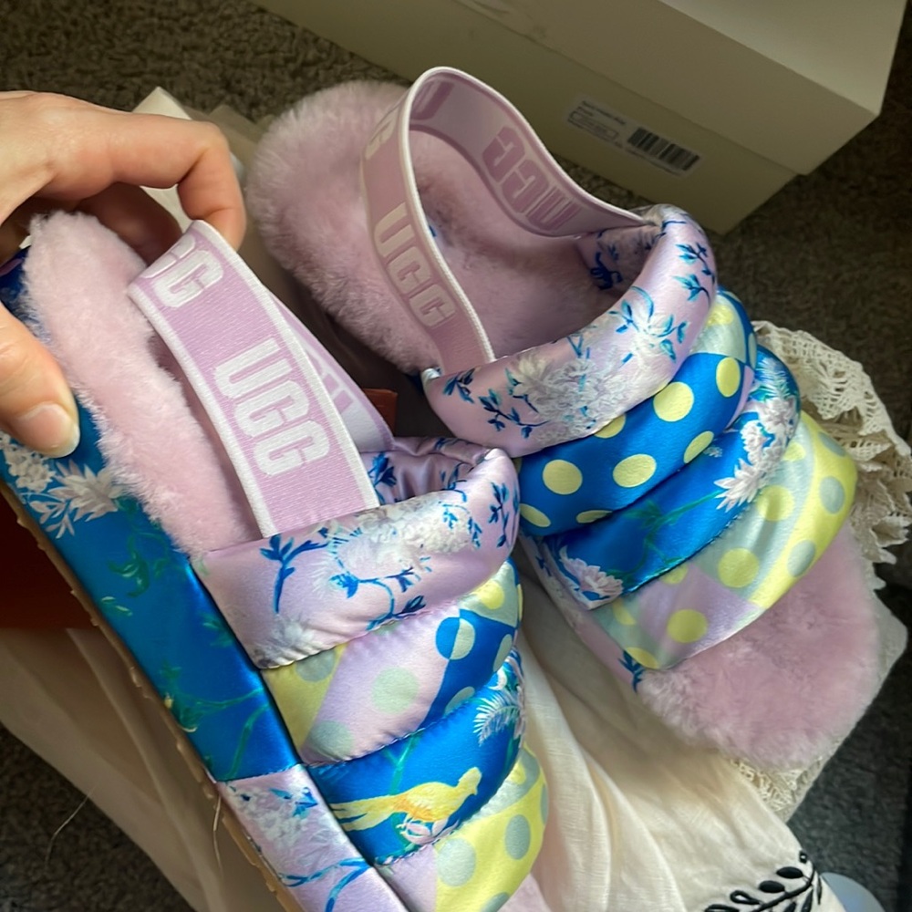 Random new ugh slippers NWOT